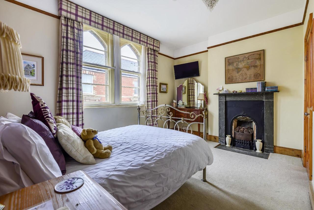 Roscrea Bed & Breakfast Бодмин Экстерьер фото